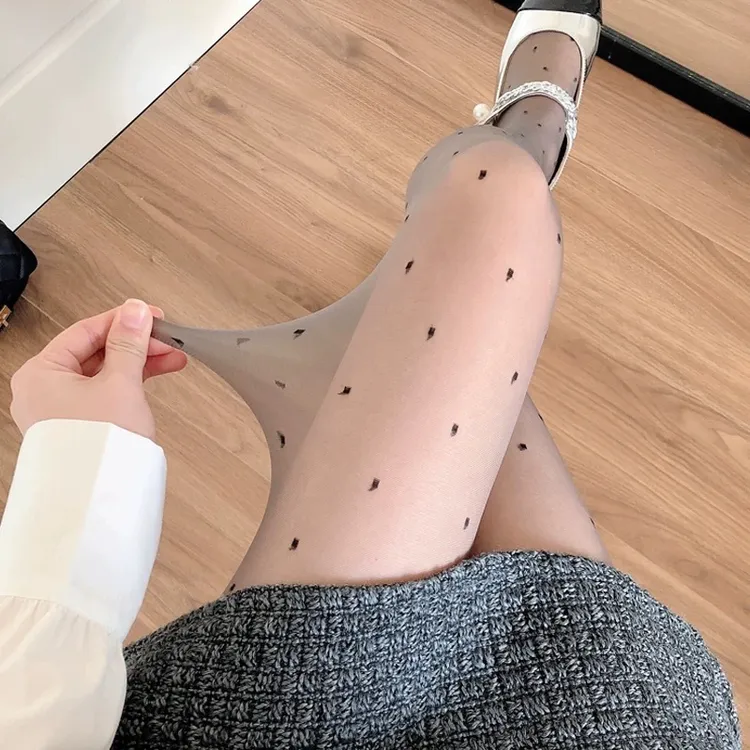 0d灰色波点丝袜打底裤女性感高级感法式黑丝穿搭薄款防勾夏季美腿