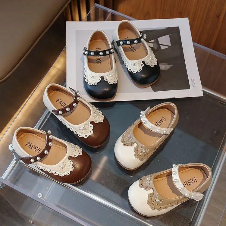 公主鞋女童英伦潮新款单鞋2025风软底洋气女孩儿童豆豆鞋皮鞋宝宝