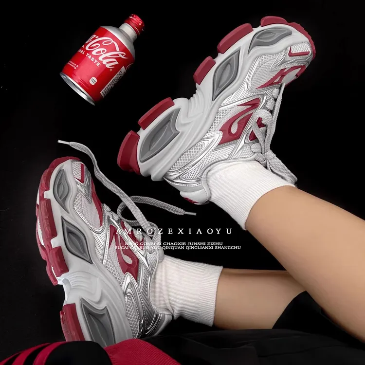 专柜高货！异瞳猫眼老爹鞋女爆款高颜值时尚厚底黑银色运动男潮鞋