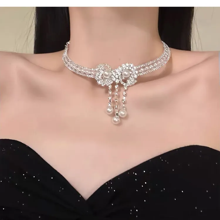 铜合金锆石项链 闪锆蝴蝶结流苏项链精致高级感锁骨链颈链