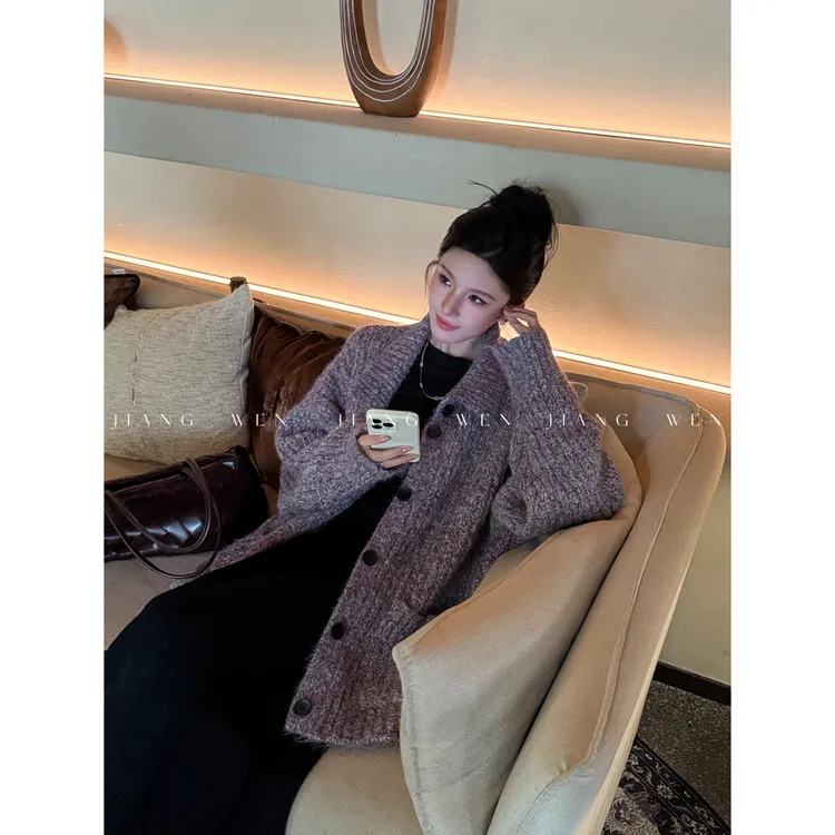 【如梦】姜雯 复古设计款慵懒风软糯阔版中长款立领毛衣开衫