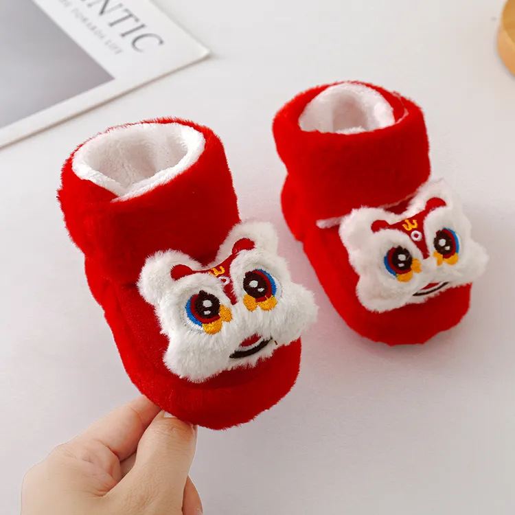 婴儿鞋子红色冬加绒步前鞋0到6个月袜虎头鞋小月龄棉鞋初生宝宝鞋