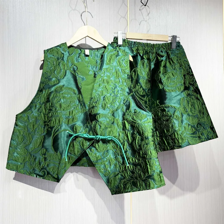 1230重工提花国风套装夏季不规则马甲宽松显瘦阔腿短裤两件套