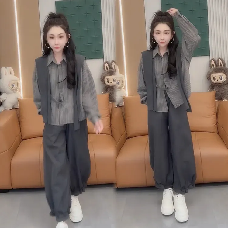 2025秋季新款时尚显瘦气质网红高档洋气女高级百搭宽松大码两件套