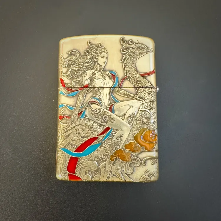 ZORRO烈焰打火机工作室出品，珐琅彩龙凤女精工浮雕砂轮创意