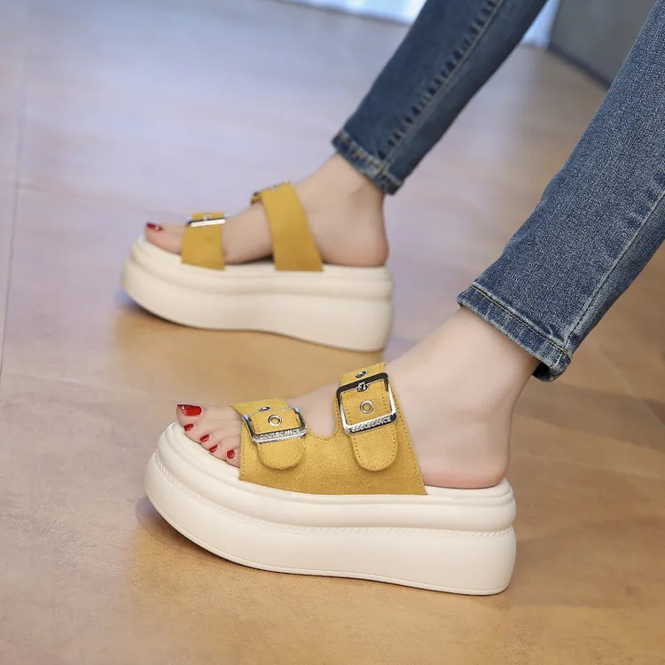 小码33厚底拖鞋女夏外穿2025新款小个子增高一字拖休闲百搭沙滩鞋