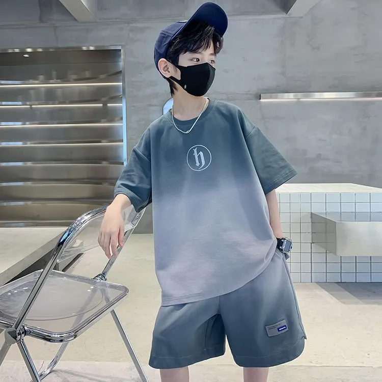 男童渐变120-180码短袖运动套装夏季休闲短裤两件套潮流时尚