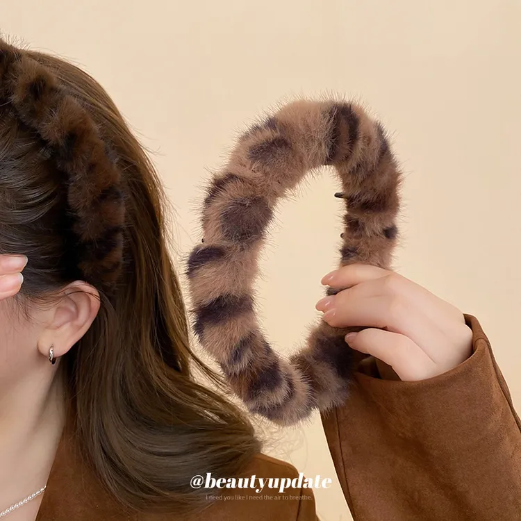 美拉德豹纹毛绒发箍秋冬时尚百搭温柔头箍小众设计高级感发饰批发