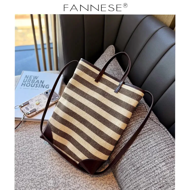 2026春夏新款棉麻帆布手提托特包单肩斜挎包轻便百搭竖版花园包女