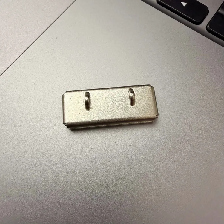 工牌校徽别针转换器校牌胸牌别针改磁吸隐形不伤衣工牌不歪不下垂