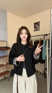 【首尔街】纯色秋季常规款女短拼接气质外套5131