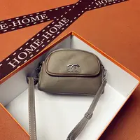 【福利品】（尺寸：21*7*15cm）休闲百搭多隔层单肩斜挎包