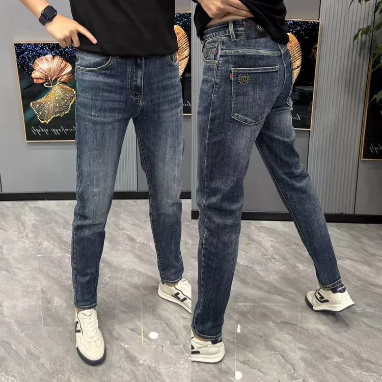 男裤轻奢男士牛仔裤时尚秋冬新款小脚裤弹力修身显瘦爆款长裤百搭