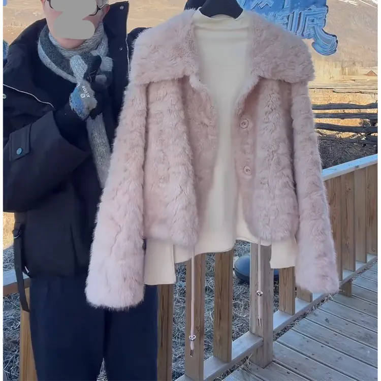 2025年秋季简约复古洋气高级感百搭外套女潮流时尚