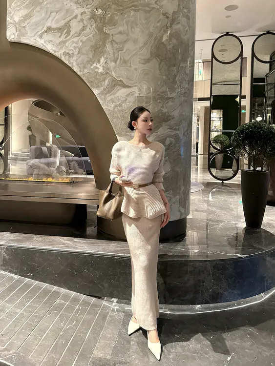 轻奢优雅风针织荷叶边套装女高级感气质名媛两件套