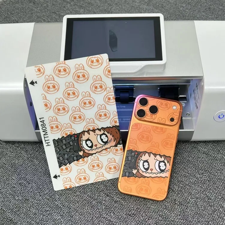 [拍1发2]适用苹果17手机全包背膜潮牌3M防滑高端磨砂手感送加热笔