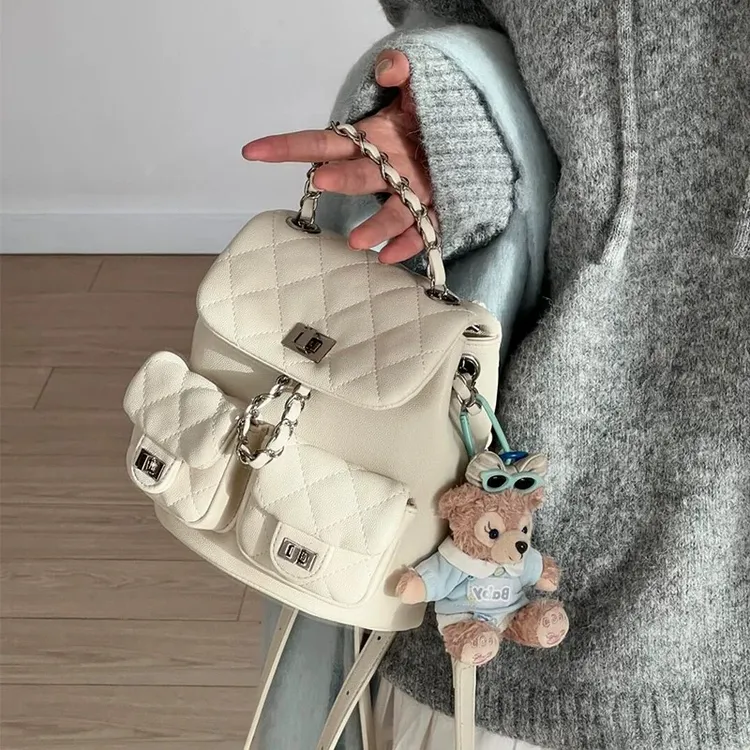 超火白色小香风菱格链条双肩包包女式2026新款高级感轻奢小众背包