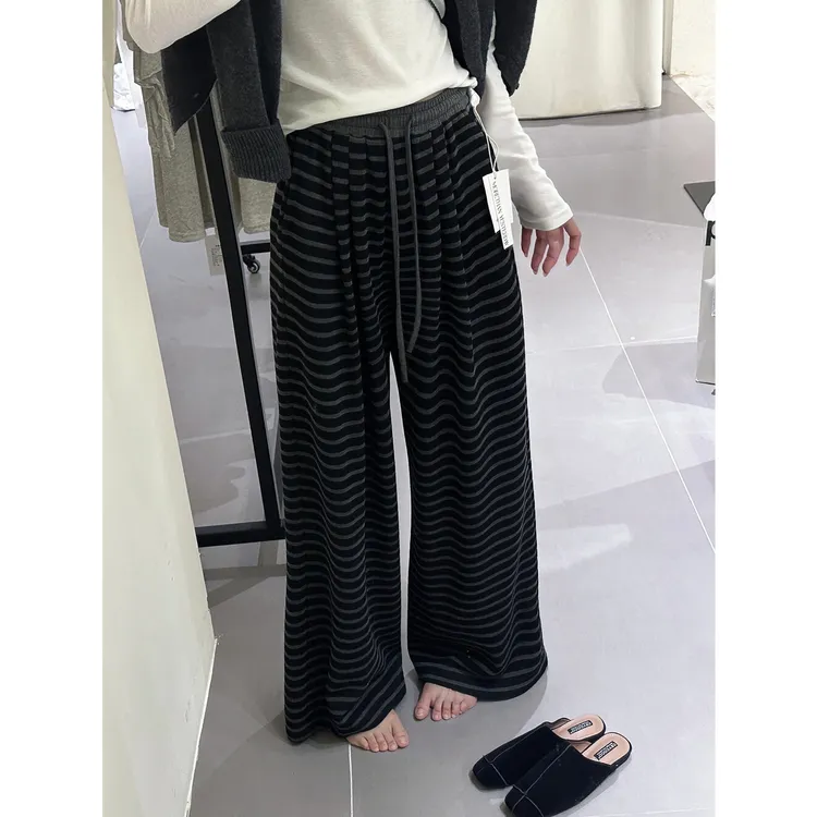 一件好版型！慵懒条纹休闲阔腿裤女秋季新款宽松高腰垂感直筒裤子