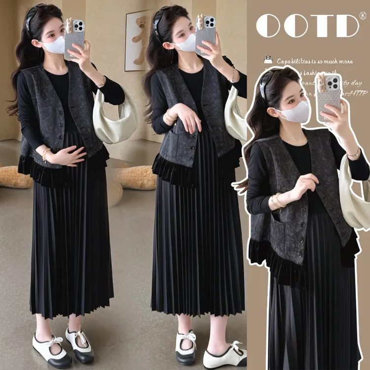 【程程家】2025新款秋冬新款套装时尚款气质小香风百褶裙两件套