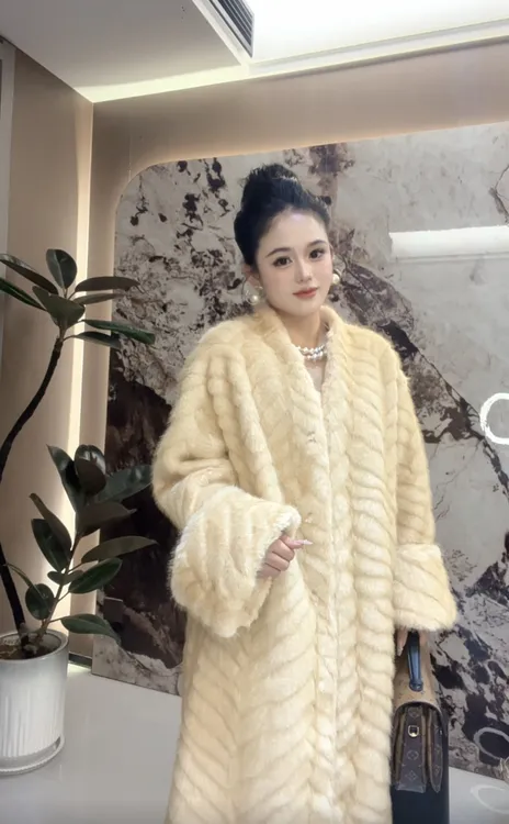 人造皮草 韩系高级感金叶貂环保毛毛外套轻奢气质