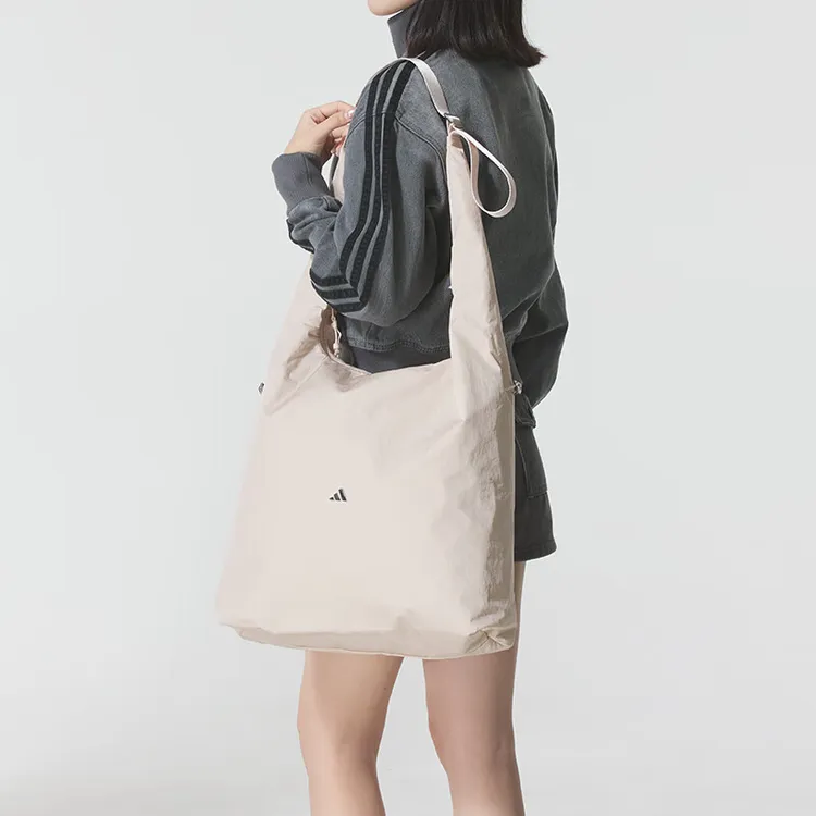 adidas阿迪达斯运动男女简约大容量可调节时尚手拧包斜跨包单肩包