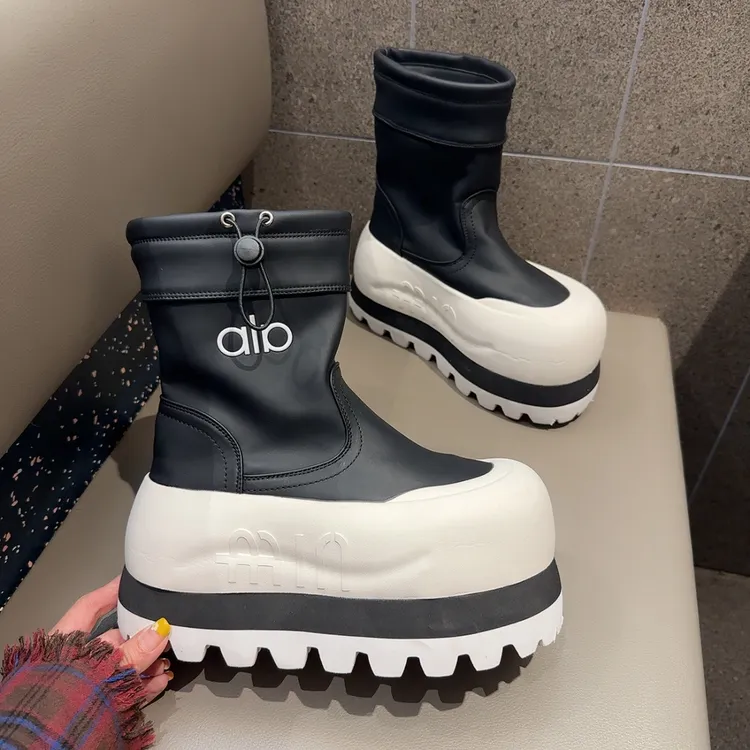 欧货重工拼色中筒靴套筒高帮超高跟休闲增高圆头女鞋马丁靴小个子