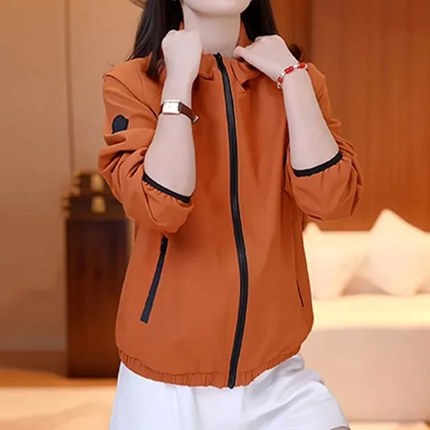 高级感连帽冲锋衣短外套女2025秋季新款百搭宽松显瘦夹克开衫上衣