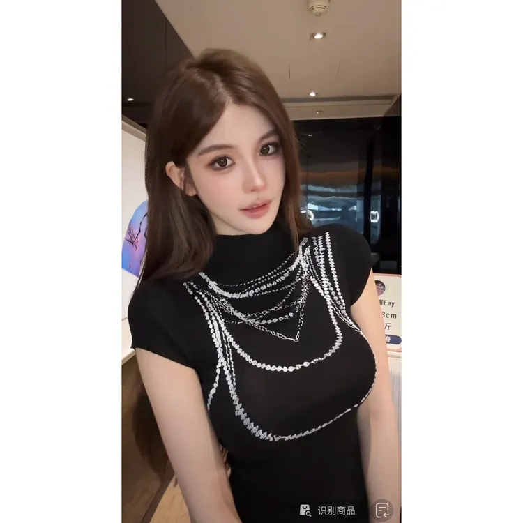 FAY【链条佳人】小立领珍珠链条印花图案显瘦短袖针织上衣