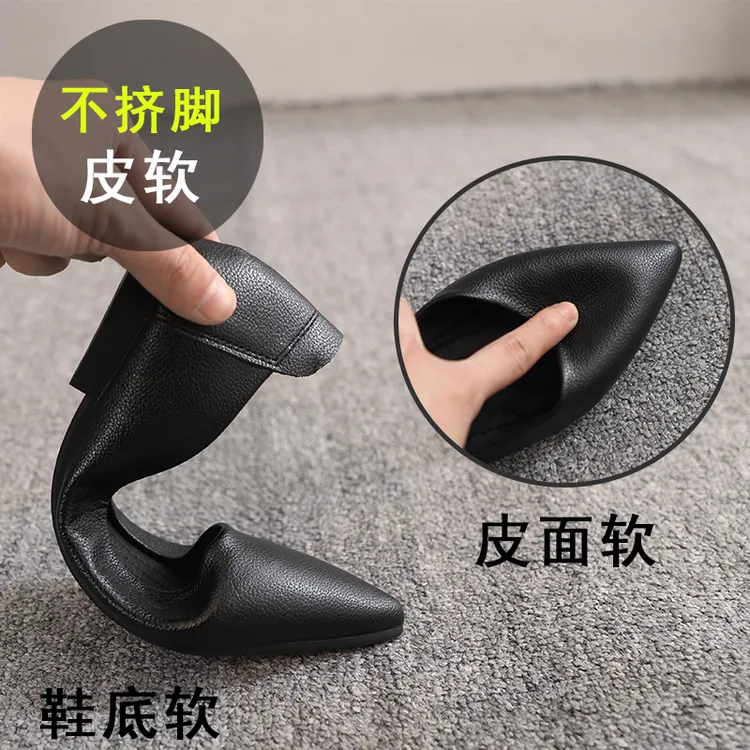黑色单鞋女低跟百搭2025新款通勤软皮工作鞋平底奶奶鞋女浅口尖头