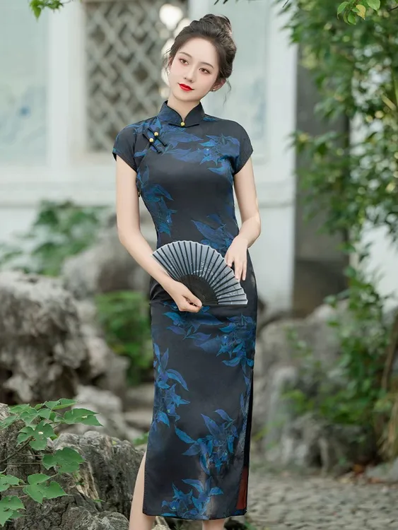 8829-古法半开襟旗袍夏季2025新款复古民国风年轻款少女改良黑色