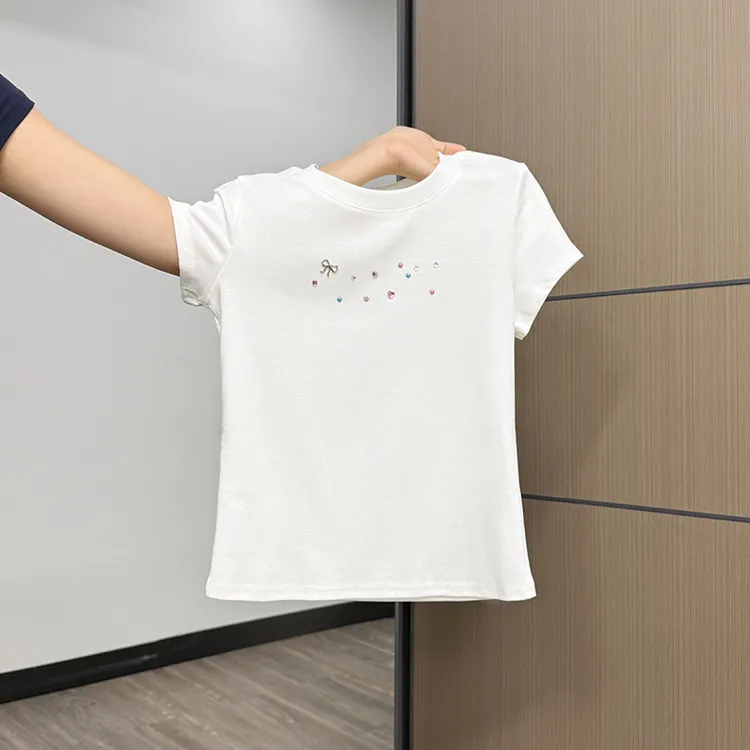 拉夏贝尔休闲白色设计感星星烫钻短袖T恤女夏季简约百搭修身上衣