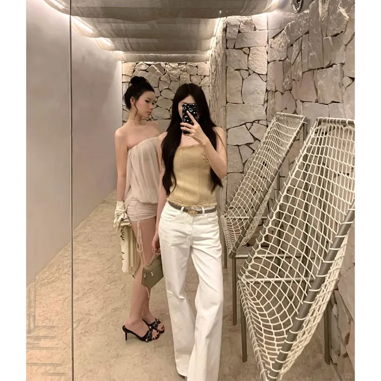 2025秋季新款ins法式小香风一字肩毛边抹胸背心女+白色高腰牛仔裤