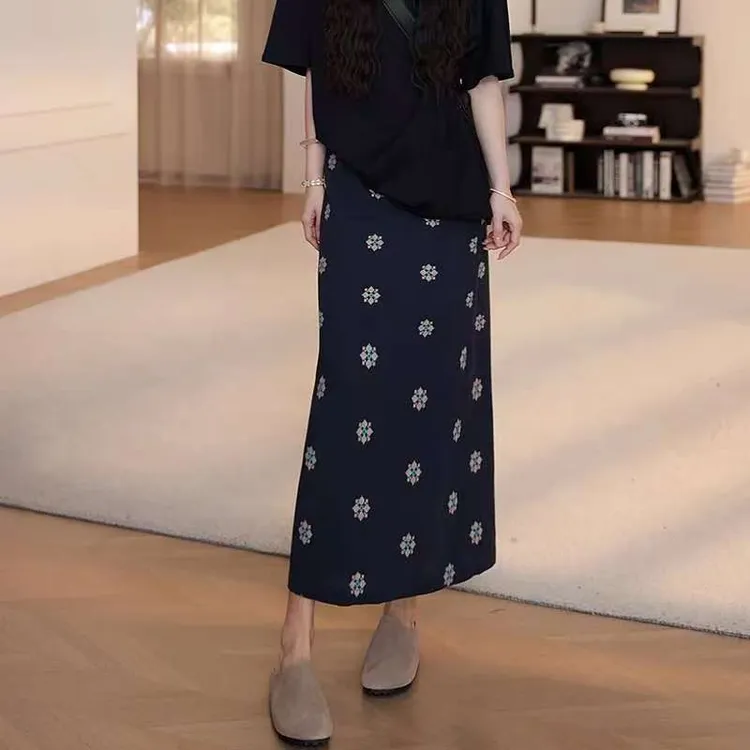 复古老钱风波点半身裙女秋季2025新款高腰直筒后开叉中长款裙