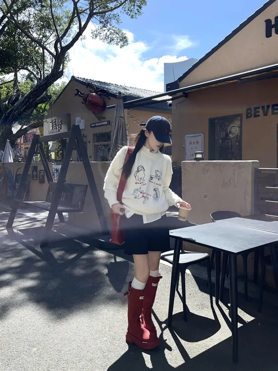 【暖秋赴约】韩系Ins风设计感针织衫印花卡通小狗毛衣黑色短裤套装