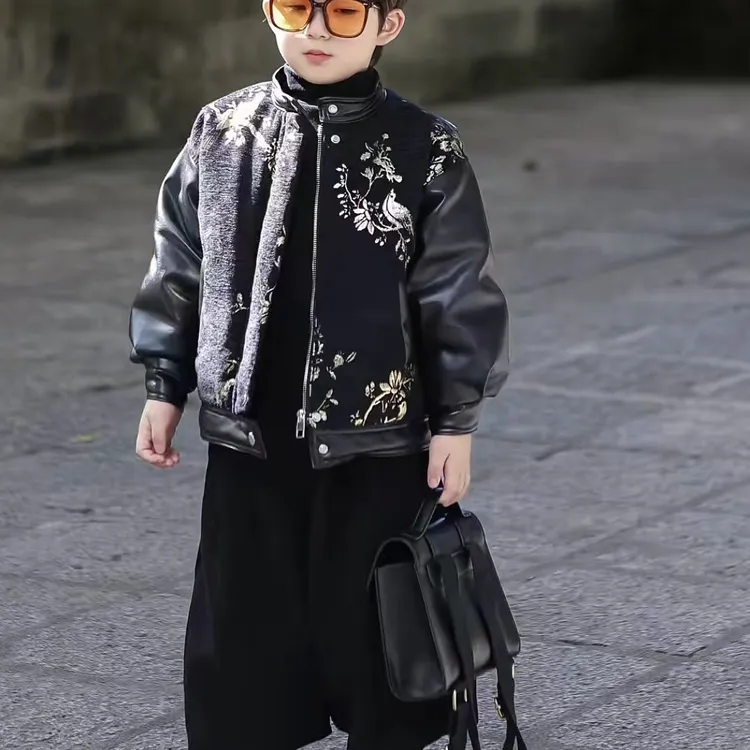 男童皮衣外套冬装新款时尚儿童皮夹克痞帅男宝宝冬季加厚套装 KK