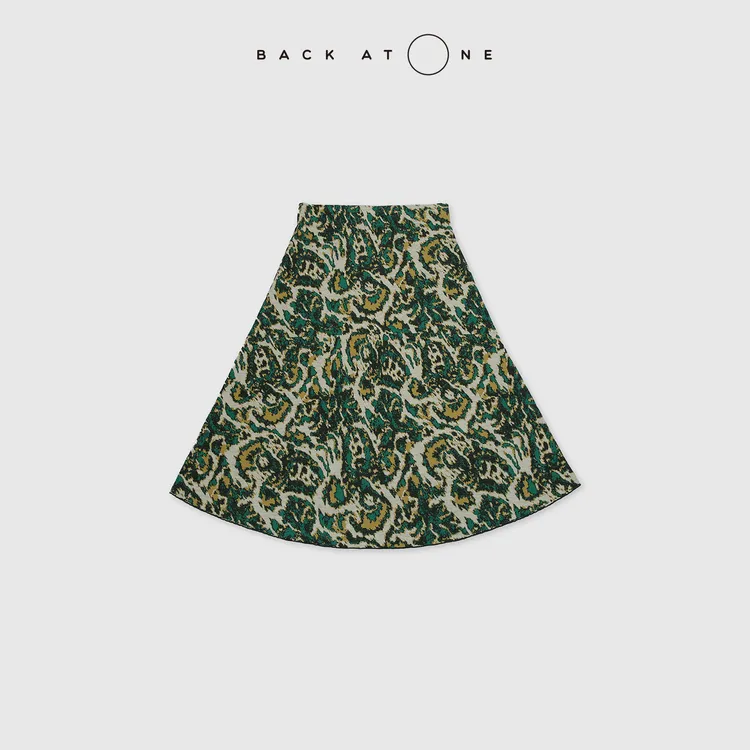 BACKATONE“花繁叶茂”羊毛提花蓬松光滑优雅针织裙 BFF-2AH408H-K