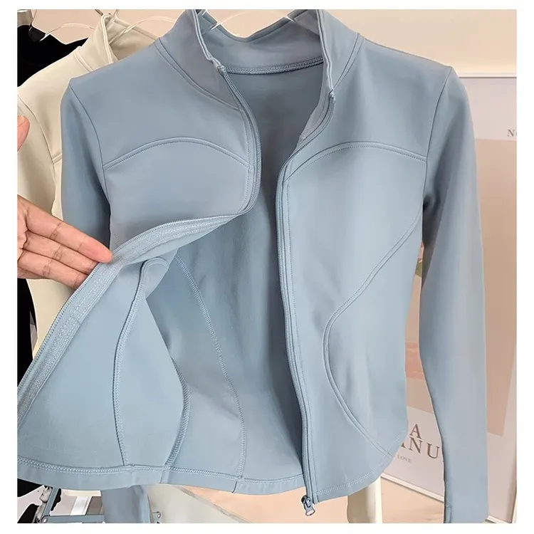 秋冬女士外套修身加厚运动外套长袖收腰紧身款式保暖瑜伽普拉提穿