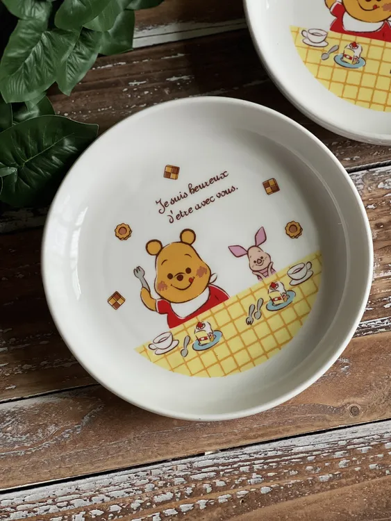 可爱卡通维尼熊餐桌礼仪陶瓷餐盘甜品盘下午茶小吃摆盘点心饼干盘