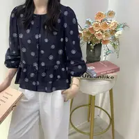 3995款文艺法式时尚百搭木耳边长袖衬衣宽松设计感上衣