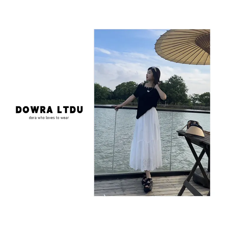 朵拉【叙事曲】2025年夏季新款圆领露肩百搭短袖T恤女潮016-6525