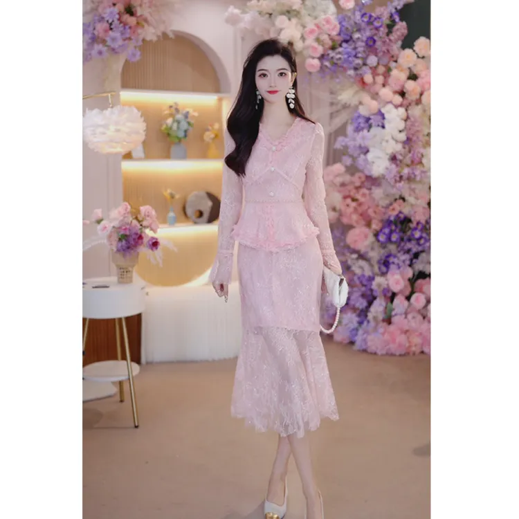 2025秋穿搭长袖网纱刺蕾丝法式中长款仙女裙高级感鱼尾连衣裙6139