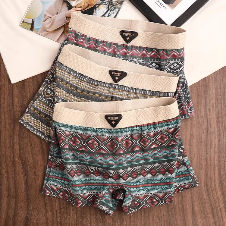 10A抑菌女士内裤新款网红爆款平角薄款安全防走光女生打底四角裤