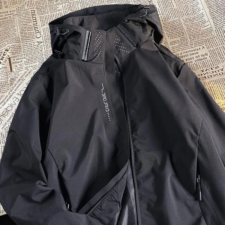 春秋大码户外连帽防风防水百搭ol运动外套冲锋衣夹克