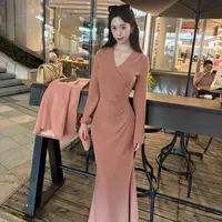 LHMknk1活动画报夫人原创自制温柔弹力西装鱼尾裙  皮粉色鱼尾裙