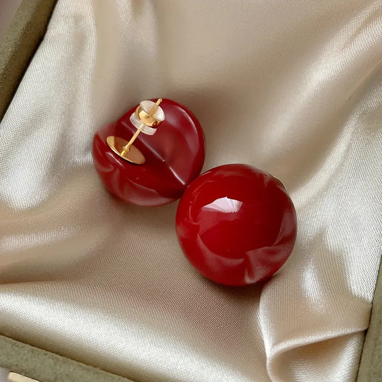 铜合金耳饰 车厘子红气质咬口珍珠耳钉女2026年新款爆款耳环耳饰