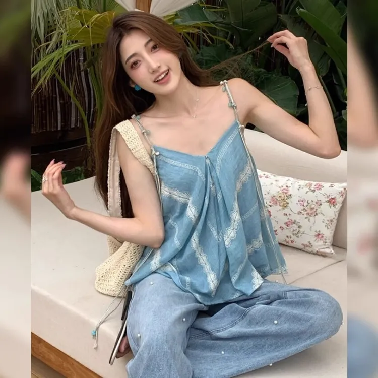 海边度假风蓝色条纹吊带背心女夏季设计感不规则气质镂空无袖上衣