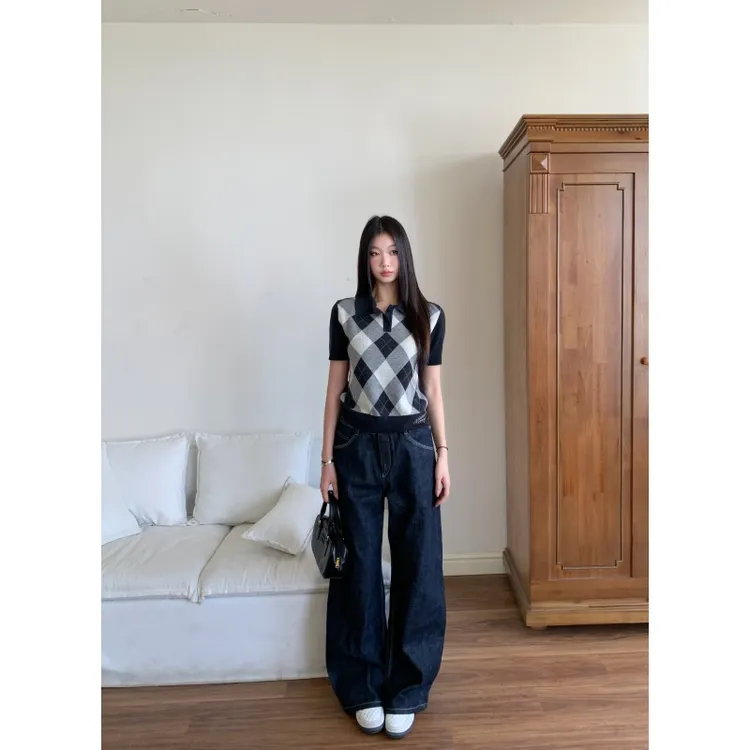 withmin凉皮 早秋格调 百搭辣妹中腰休闲水洗直筒牛仔裤女2523883