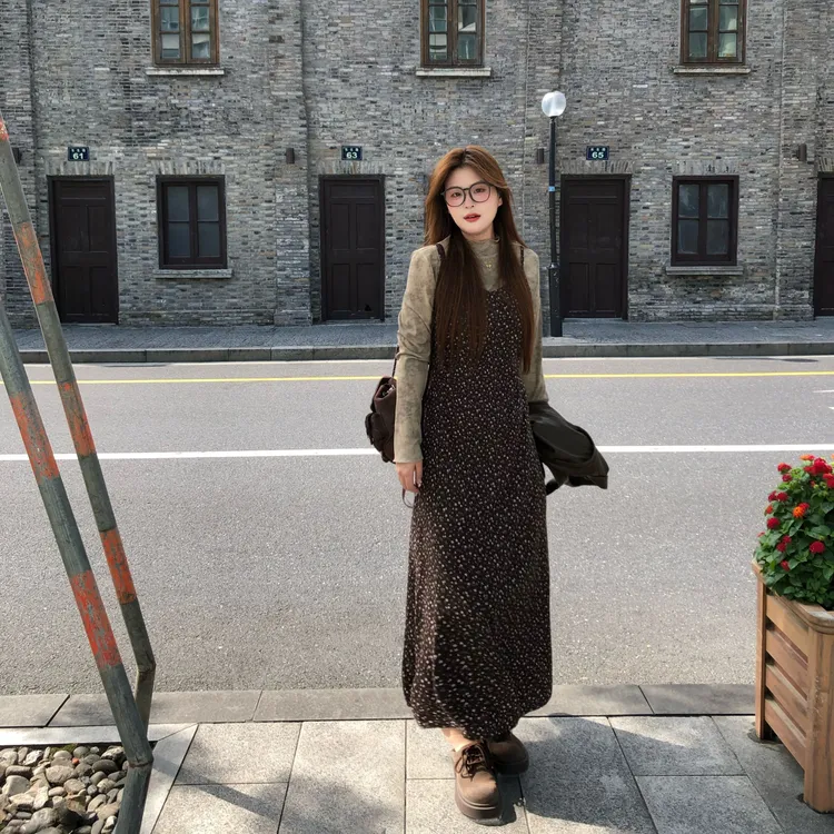 盈盈&南岛风大码女装假两件碎花连衣裙秋季胖mm减龄长裙子ZYY2109