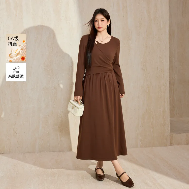 蓝语大码女装气质圆领串珠镂空修身连衣裙2025秋冬款显瘦A字长裙