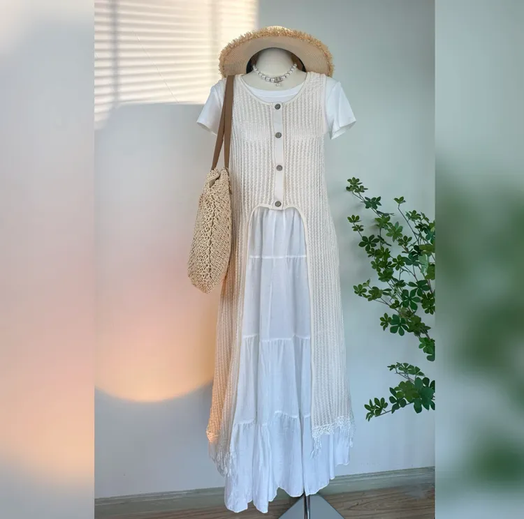 2025夏季时尚编织拼接杏色针织外套蕾丝气质显瘦无袖春夏长款开衫